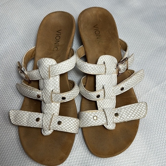 Vionic platform slip on sandals - Picture 2 of 7